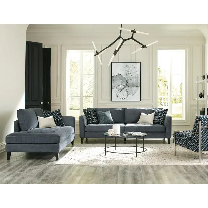 Paula Right Facing Chaise with 2 Pillows