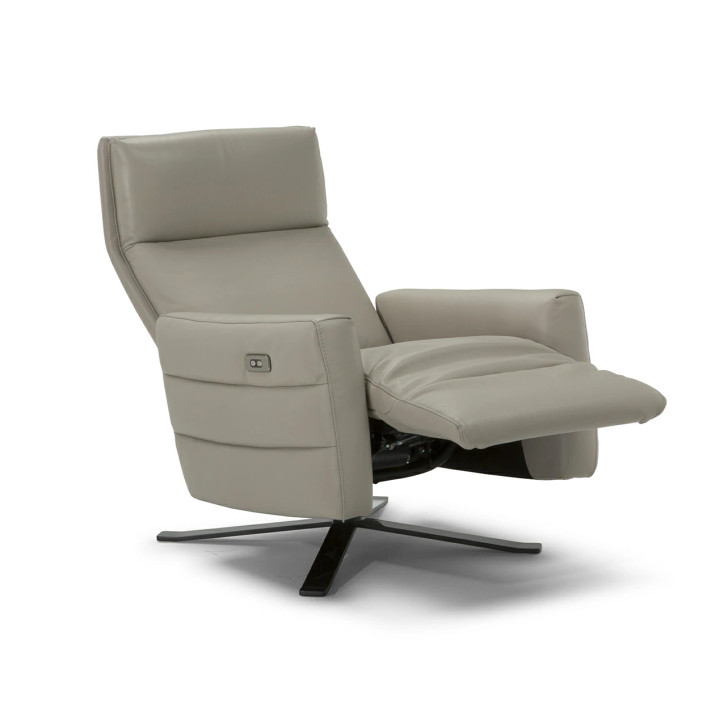 Natuzzi Edition B958 Batticuore 544 Swivel electric recliner chair