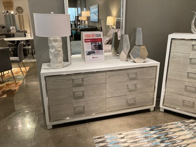 Pearl Double Dresser with mirror