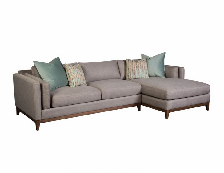Bellamy 3 pc Sectional with Chaise and 4 pillows